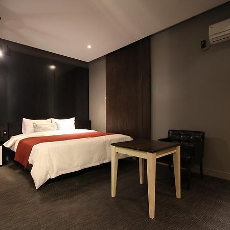 The Club Hotel Seomyeon Busan Ngoại thất bức ảnh