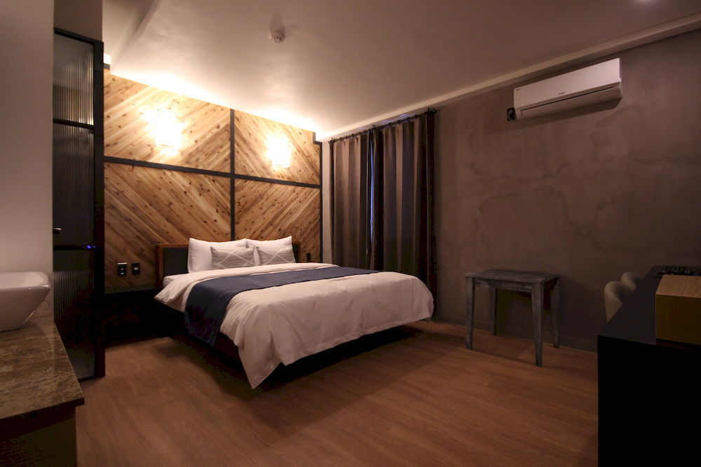 The Club Hotel Seomyeon Busan Ngoại thất bức ảnh