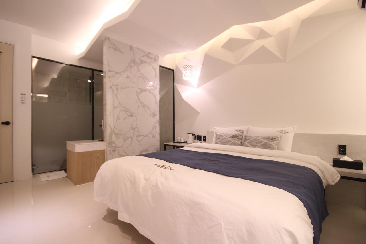 The Club Hotel Seomyeon Busan Ngoại thất bức ảnh