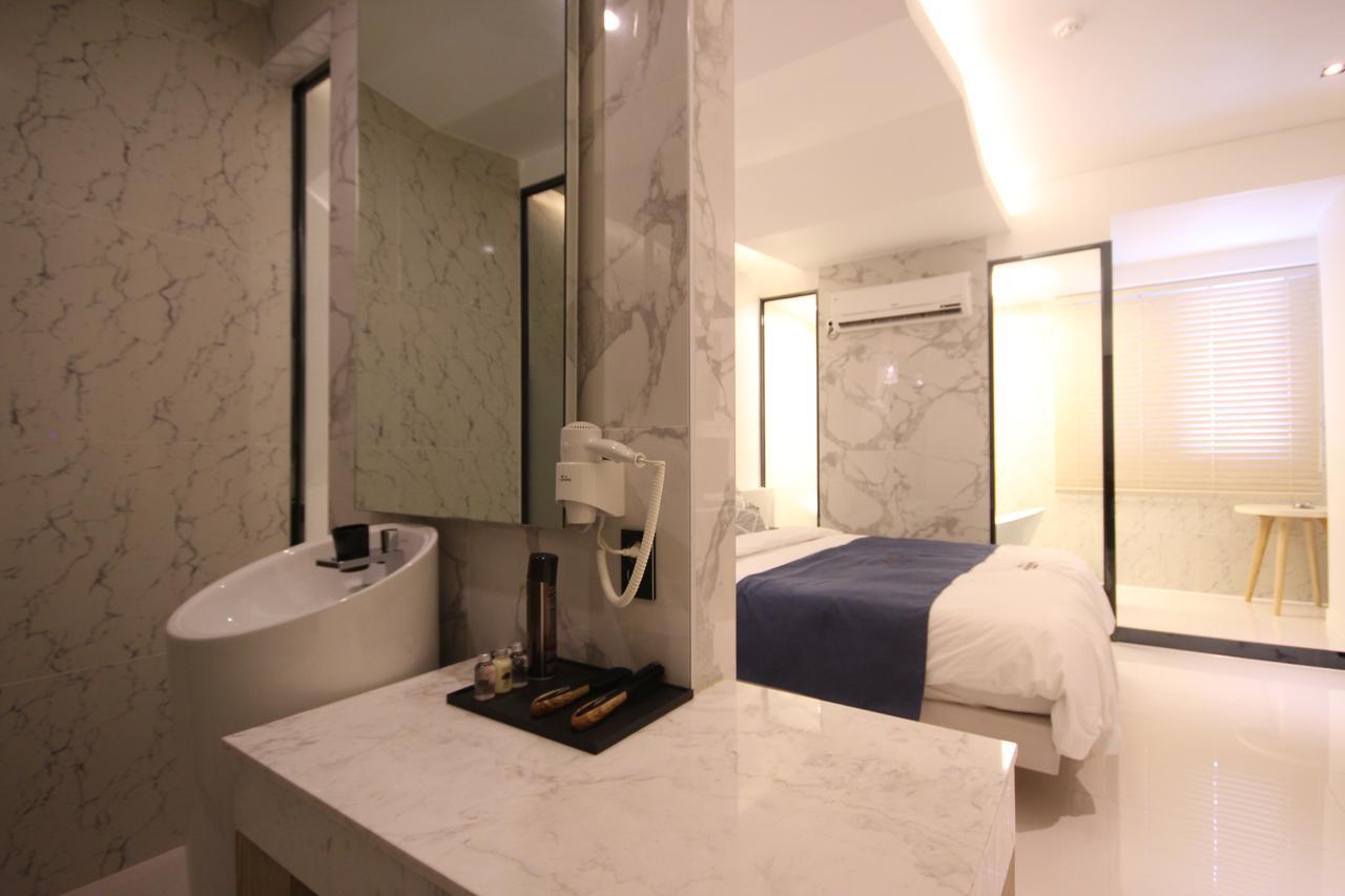 The Club Hotel Seomyeon Busan Ngoại thất bức ảnh